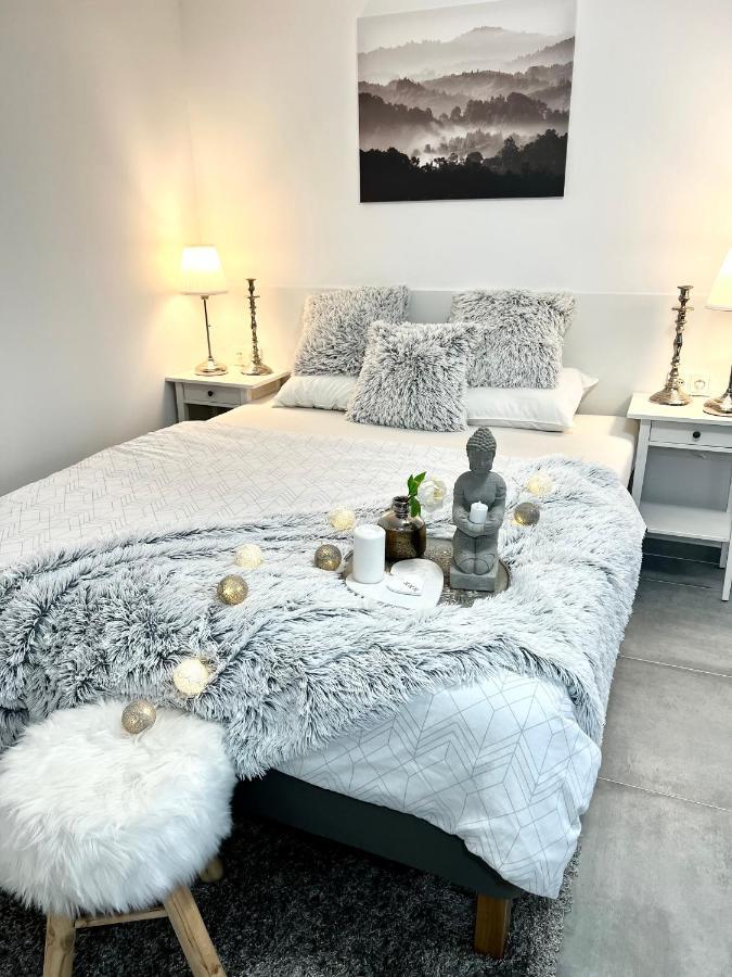 Apartmany Ellie Znojmo Bagian luar foto