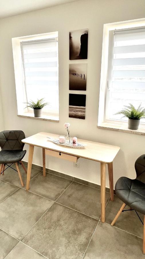 Apartmany Ellie Znojmo Bagian luar foto