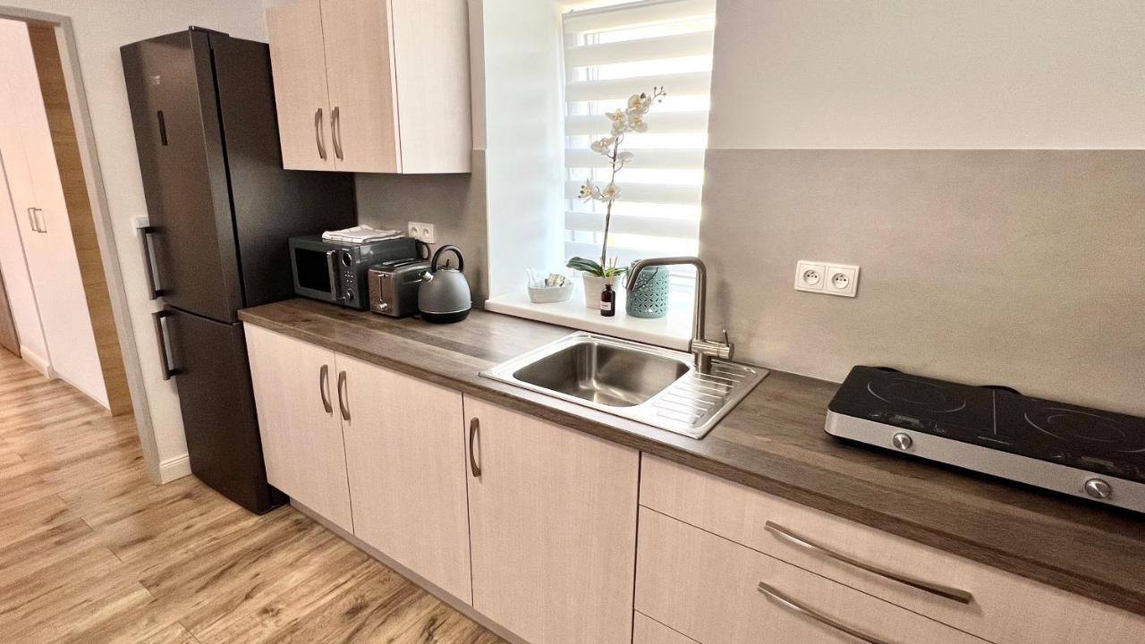 Apartmany Ellie Znojmo Bagian luar foto