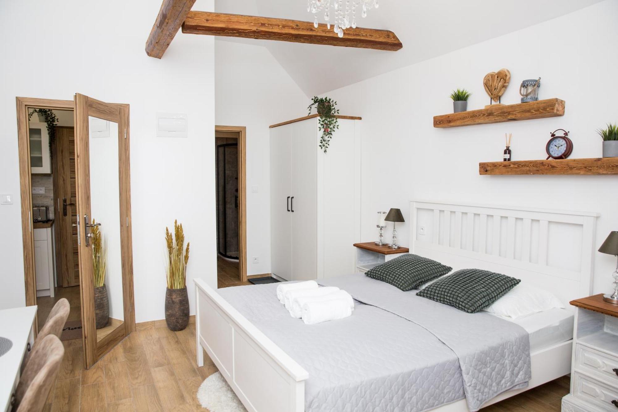 Apartmany Ellie Znojmo Bagian luar foto